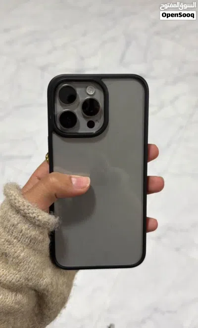 iPhone 15 pro max 256gb نظيف جدا 4