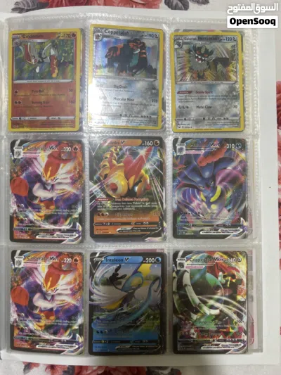 Pokémon and football cards for collection.LIMITED piece 3
