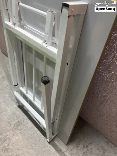 طاوله كبيره وممتازه جدا 3