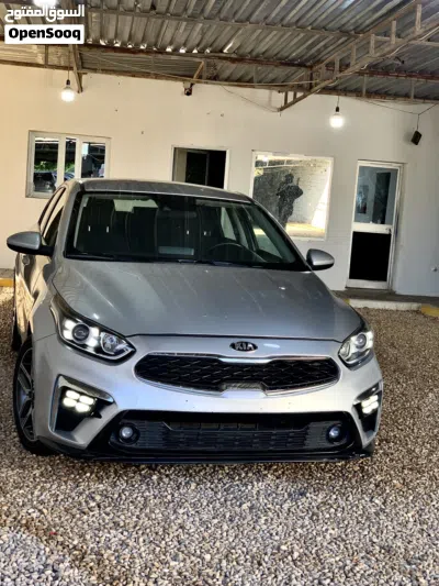 Kia Forte GT 4