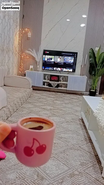 طاولة شاشه +طاولة وسط 4