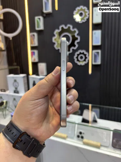 iPhone 15 pro 256 GB battery 88% شرق اوسط مدخل خط بسعر مميز 4
