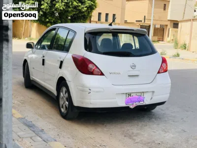 Nissan Tiida 2