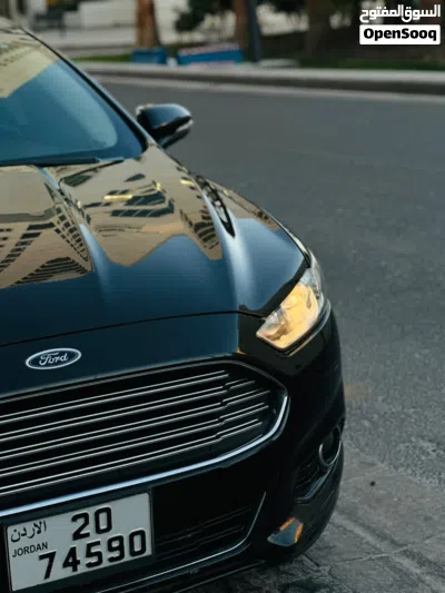 Ford Fusion Titanium 2