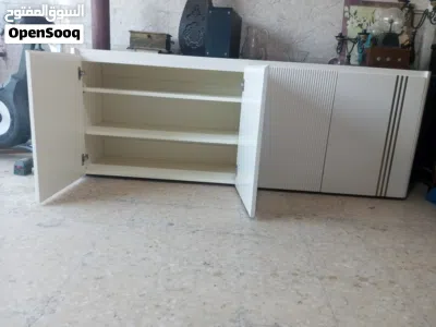 كونسول جانبي 4