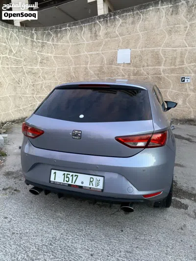 سيات ليون Standard 3