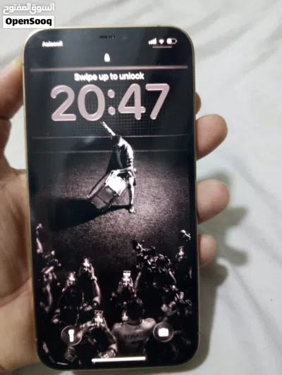 ايفون 12pro max ذاكرة 256 لون ذهبي مستعمل بحالة ممتازة 4