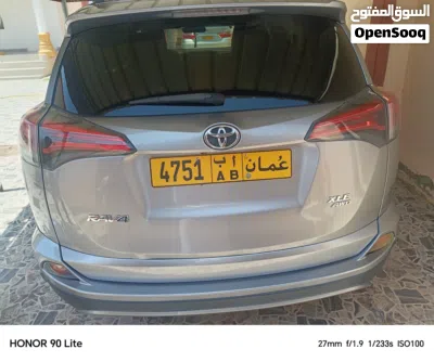 Toyota RAV 4 LUX 2
