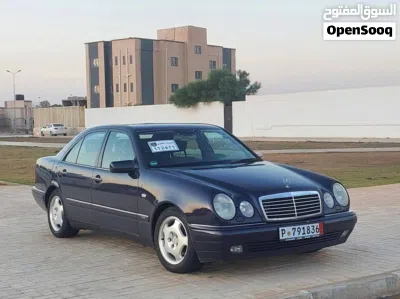 مرسيدس بنز الفئة-E E 200 3