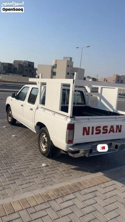 نيسان داتسون 4