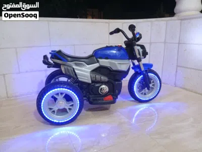 دراجة اطفال كهرباء للبيع بسعر 45 دينار استعمال بسيط 3