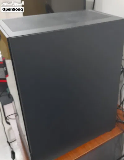 Intel processor: i5-13400F - Graphic Card: RTX 5060 - DDR4 RAM : 24gb - 3600Mhz - M.2 Nvme SS 3