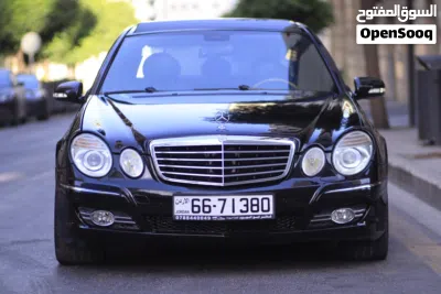 Mercedes Benz E-Class E 200 3