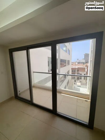 شقة للايجار في القرم - Apartment for rent in Qurum 3