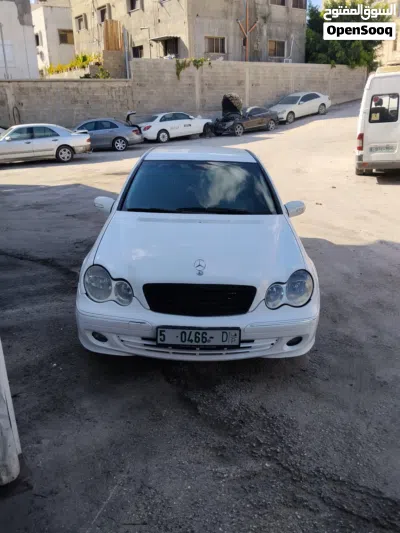 مرسيدس بنز الفئة-C C 220 3