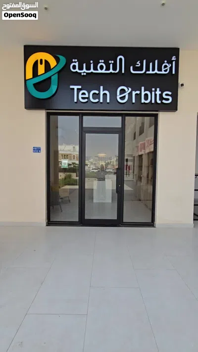 آيباد برو M2 الجيل الرابع مقاس 11 إنش — مساحة 512GB واي فاي وشريحة مع ملحقات 2