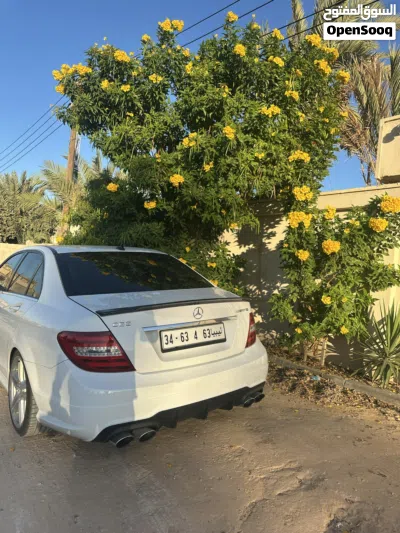 Mercedes Benz C-Class C 63 AMG 2