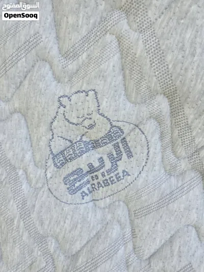 فراش الربيع نوع بوكيت نظيف جدا شبه جديد 2