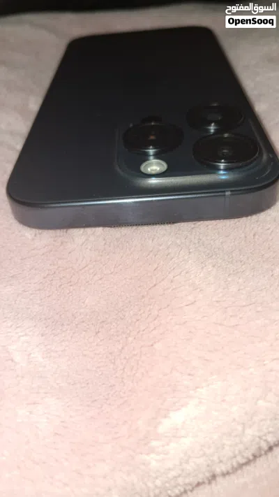 ايفون15 pro256 gb iphlne 15 pro 256 gb 4