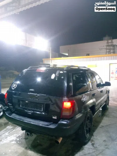 Jeep Grand Cherokee Altitude 2