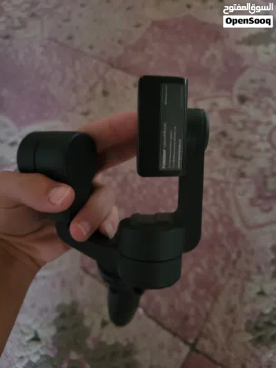 DJIOSMO2 توجد مثبت الجوال .للتصوير الثابت. السعر ب 200 سعودي فقط 3