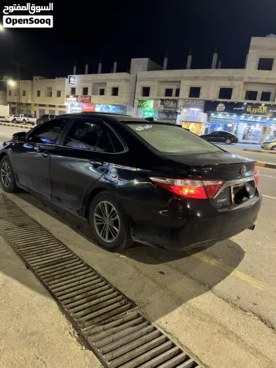 Toyota Camry XLE 2