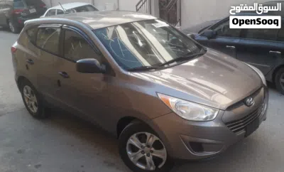 Hyundai Tucson GL 3