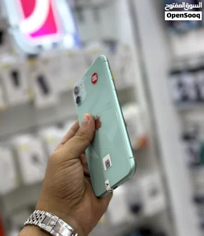 عرض خااص : iPhone 11 128gb هاتف نظيف جدا بحالة الوكالة بدون اي شموخ أو مشاكل مع ضمان و ملحقات 3