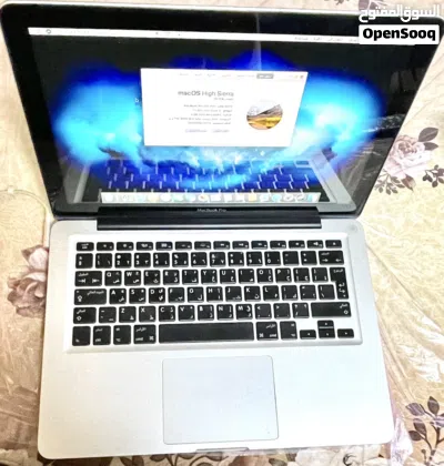 ابل ماكبوك برو 2011 4