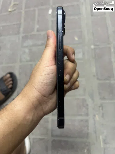 iPhone 15 Plus 256GB 4