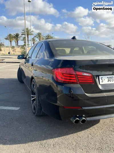 BMW 5 Series 528 4