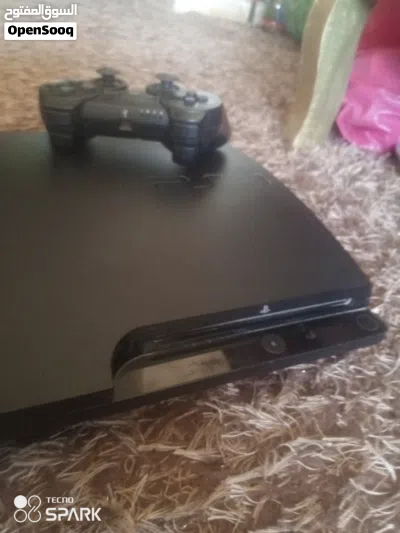 جهاز PS3مهكر مع وصلاته وايديه بقيمه 70دينار 2