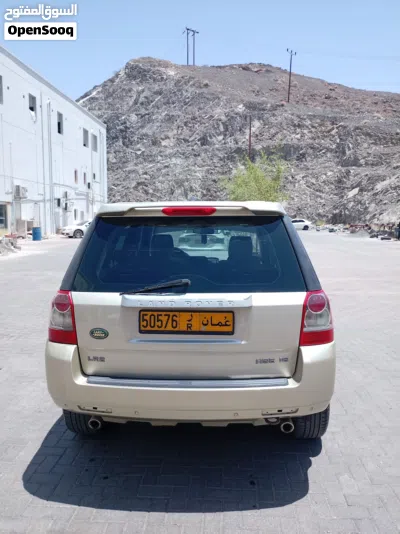 Land Rover LR2 HSE 4