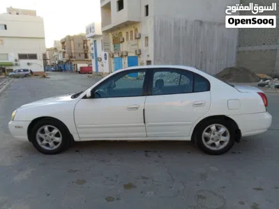 هيونداي افانتي SE 2