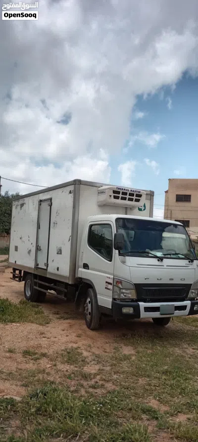 Mitsubishi Canter 4