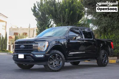 Ford F-150 Lariat 2