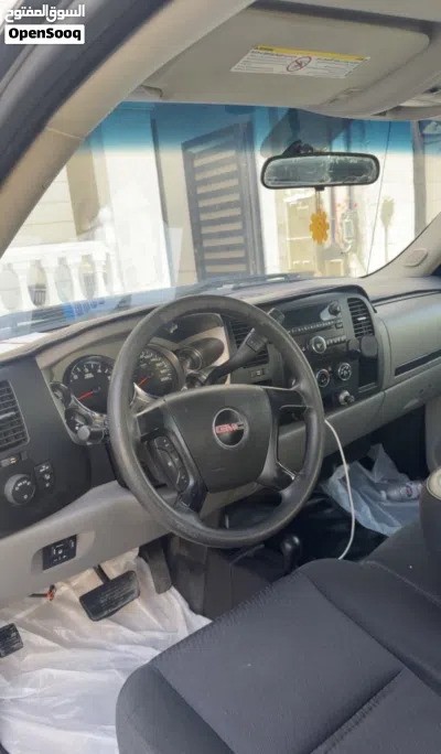GMC Sierra 2500 HD 4