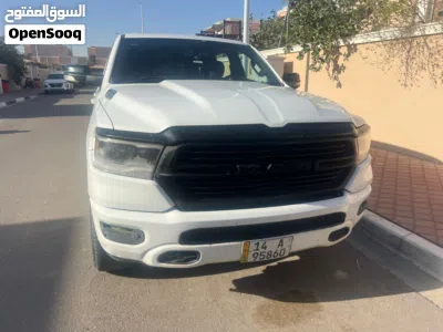 Dodge Ram Laramie 3