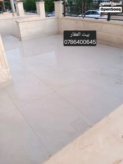 undefined 3