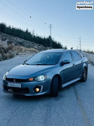 Mitsubishi Lancer GLX 2