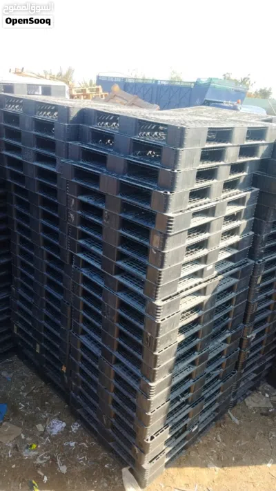 USED PLASTIC PALLETS FOR SALE 4