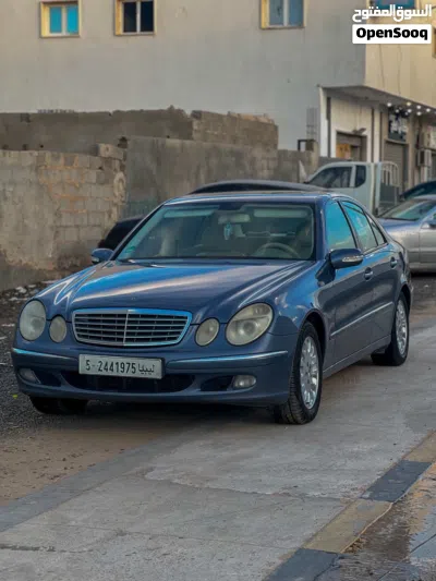 مرسيدس بنز الفئة-E E 350 4