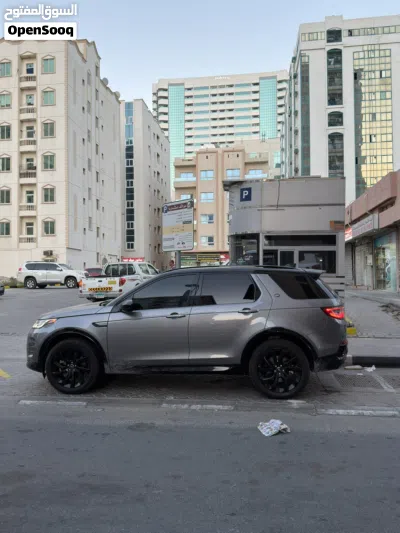 لاند روفر ديسكفري سبورت HSE Luxury 2