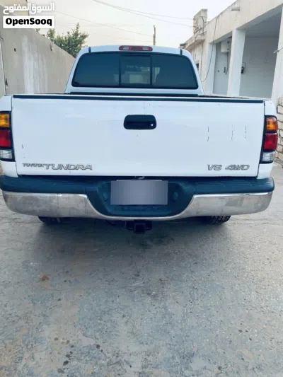 Toyota Tundra SR5 2