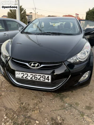 Hyundai Avante Limited 4