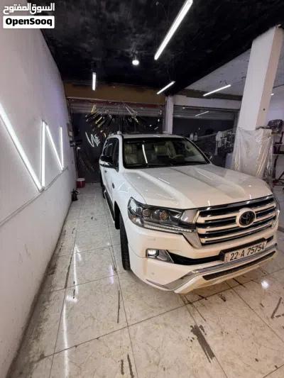 Toyota Land Cruiser GXR 4