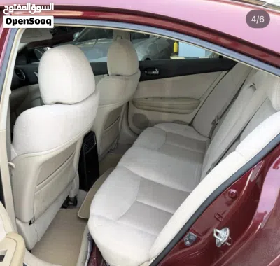 Nissan Maxima Standard 3