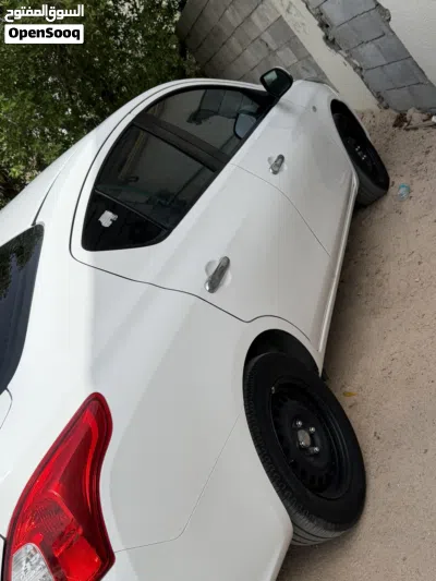 Nissan Sunny S 3