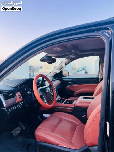 GMC Suburban 3