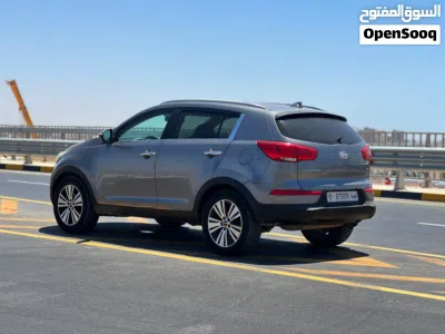 Kia Sportage EX 2